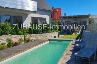 Einfamilienhaus kaufen in 97516 Oberschwarzach, Exklusives Traumhaus mit eigenem Poolparadies