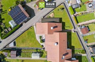Reihenhaus kaufen in 88046 Friedrichshafen, 360° | Wohnen in ruhiger Lage: Charmanter Split-Level-Bungalow mit Garten und zwei Garagen