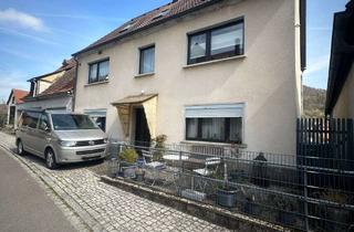 Einfamilienhaus kaufen in 91241 Kirchensittenbach, Einfamilienhaus, viel Platz, herrlichem Ausblick und Potenzial – ideal für Familien oder Handwerker