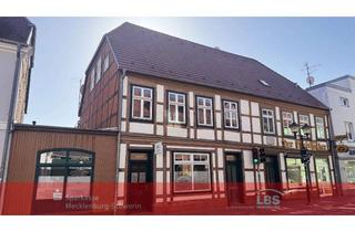 Haus kaufen in 19399 Goldberg, Renommiertes Stadthaus mit Praxis & 2 WE