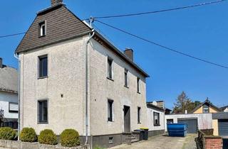 Haus kaufen in 56729 Kirchwald, großes Grundstück und fast fertig renoviert