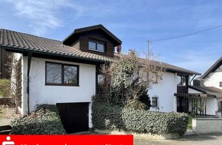 Einfamilienhaus kaufen in 84104 Rudelzhausen, Großzügiges Einfamilienhaus mit separater Wohnung und Garagen in Rudelzhausen zu Verkaufen