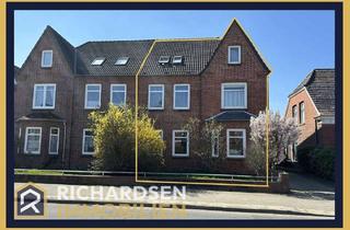 Mehrfamilienhaus kaufen in 25813 Husum, Kapitalanlage: Mehrfamilienhaus mit 3 fest vermieteten Wohnungen nahe der Innenstadt in 25813 Husum