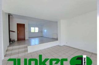 Haus mieten in 63110 Rodgau, ***Zentrale Lage: großes Haus mit tollem Garten***