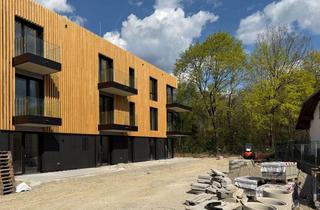 Anlageobjekt in 82205 Gilching, Hier fühlt sich Ihr Mieter wohl: Durchdachte 2-Zi.-Wohnung mit Süd-Balkon
