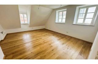 Wohnung mieten in 86633 Neuburg, 4-Zimmer-Wohnung in der Altstadt von Neuburg a. d. Donau– Kernsanierung, Fußbodenheizung und 2 Bäder