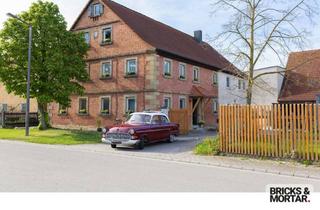 Haus kaufen in 91608 Geslau, Sanierte Hofstelle mit Scheune, Garagen und Wiese