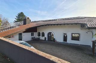 Wohnung mieten in 89518 Heidenheim, Obergeschoss einer Villa - Große Wohnung mit 5 Schlafzimmern nur als WG zu vermieten