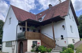 Einfamilienhaus kaufen in 86877 Walkertshofen, EFH mit Renovierungsbedarf und Baugrundstück in Walkertshofen