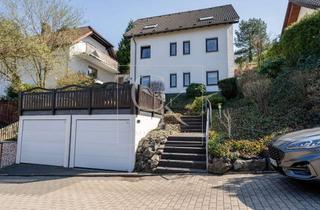 Haus kaufen in 56659 Burgbrohl, Freistehendes Ein-/ Zweifamilienhaus in idyllischer Waldrandlage