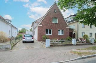 Haus kaufen in Pariner Straße 41, 23611 Bad Schwartau, Ansprechende Kapitalanlage in Bad Schwartau: Voll vermietetes, gepflegtes Dreifamilienhaus