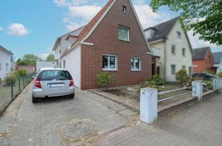 Haus kaufen in Pariner Straße 41, 23611 Bad Schwartau, Kapitalanlage in Bad Schwartau: vermietetes 3-Parteien-Haus auf großem Eigenlandgrundstück