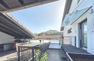 Wohnung kaufen in Hochriesstraße, 83112 Frasdorf, Bergblick, Seenähe, ruhige Lage, große Dachterrasse - lichtdurchflutete Maisonettewohnung