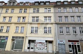 Wohnung mieten in Zschochernstraße, 07545 Gera, Wohnen im Zentrum! Gemütliche 2-Raum Dachgeschoss mit Badewanne!