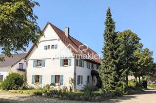 Bauernhaus kaufen in Reustadt 16, 73110 Hattenhofen, Großzügiges Bauernhaus in ruhiger Lage am Brunnenplatz