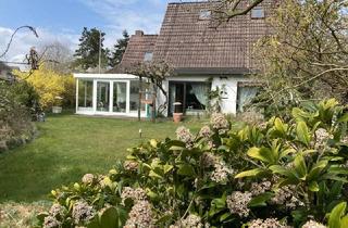 Einfamilienhaus kaufen in Falkenburger Straße 21, 24568 Kaltenkirchen, Kaltenkirchen: Ihr neues Zuhause! Im Grünen und doch zentral!