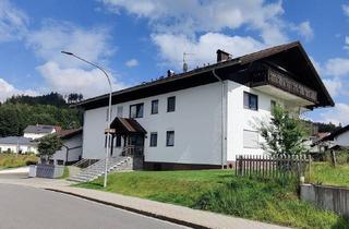 Wohnung kaufen in Lehen 18a, 94227 Lindberg, Charmante 3-Zimmer-Dachgeschosswohnung in Lindberg – Voll möbliert u. sofort bezugsfertig!