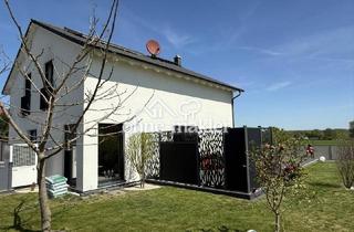 Einfamilienhaus kaufen in Am Hang 24, 01561 Schönfeld, Einfamilienhaus im Umland von Dresden