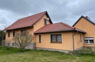 Einfamilienhaus kaufen in Dorfstraße, 04938 Uebigau, Schönes Einfamilienhaus mit viel Gestaltungsmöglichkeiten und ruhig gelegen in Langenneuendorf