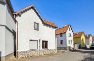 Haus kaufen in Hiesbach 12, 35410 Hungen, Denkmalgeschütztes Fachwerkhaus mit Nebengebäude und Scheune in Hungen-Langd!