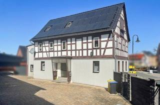 Einfamilienhaus kaufen in Eisenberger Straße 37, 07629 Hermsdorf, Großzügiges Einfamilienhaus mit Einliegerwohnung oder Mehrgenerationenhaus im Herzen von Hermsdorf