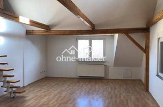 Wohnung mieten in Kaiserstr. 11, 67727 Lohnsfeld, Geräumige 2-Zi.-Dachgeschosswohnung in Lohnsfeld ab 01.07.2025 bzw. 01.08.2025