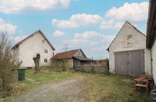 Haus kaufen in Radlgasse 14, 92554 Thanstein, Jetzt zugreifen: Sanierungsbedürftiges Haus mit 2 Wohneinheiten bietet viel Potential auf dem Land