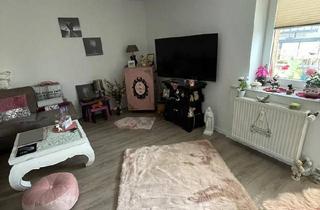Wohnung kaufen in 46119 Oberhausen, Oberhausen - Kleine TOP-Eigentumswohnung in ruhiger, schöner Umgebung