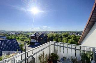 Wohnung kaufen in 74722 Buchen, Buchen (Odenwald) / Hainstadt - Ihr Rückzugsort über den Dächern - charmante 2-Zimmer DG-Wohnung mit Sonnenbalkon und TG-Stellplatz