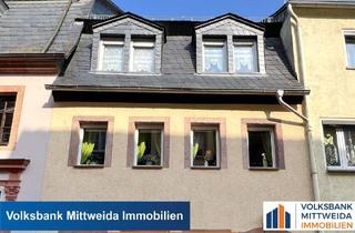 Haus kaufen in 09306 Rochlitz, Rochlitz - Reihenmittelhaus in zentraler Lage von Rochlitz