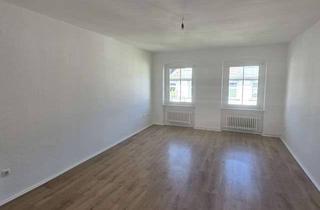 Wohnung mieten in Flankenschanze, 13585 Spandau, Schöne Altbau-Wohnung mit Balkon im Herzen von Spandau