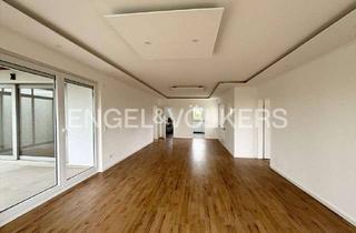 Wohnung mieten in 61381 Friedrichsdorf, Geräumige Fünf-Zimmer-Wohnung mit sonniger Dachterrasse