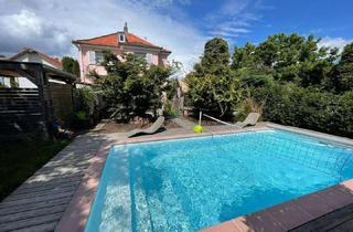 Villa kaufen in 76870 Kandel, exklusive Stadtvilla mit Pool
