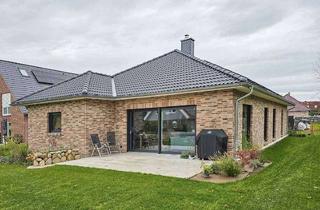 Haus kaufen in 25557 Beldorf, Ebenerdig wohnen mit geschützter Terrasse - NeubauprojektBungalow in Niedrigenergiehaus EH40