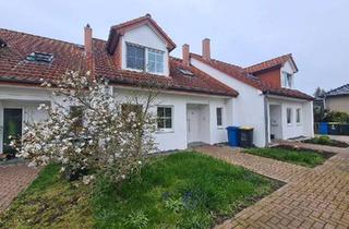 Haus kaufen in Rothenförder Str. 31-33, 39435 Unseburg, ++ 3 VOLLVERMIETETE EINFAMILIENHÄUSER++