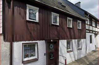 Haus kaufen in Am Kirchplatz, 09619 Sayda, Kleines Reihenmittelhaus in Sayda