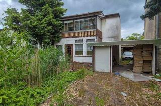 Anlageobjekt in 16321 Rüdnitz, Individuell sanieren & entwickeln: Charmantes Reihenendhaus mit Ausbaupotenzial in Rüdnitz