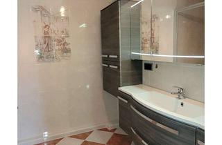 Wohnung kaufen in Lindenstraße 70, 73061 Ebersbach, PRIVATVERKAUF! 4,5 Zi.-Wohnung mit großem Süd-Balkon und EBK in Ebersbach Fils