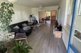 Wohnung mieten in 24149 Neumühlen-Dietrichsdorf, Stilvolle, vollständig renovierte 2-Zimmer-Erdgeschosswohnung mit Terrasse und EBK in Kiel