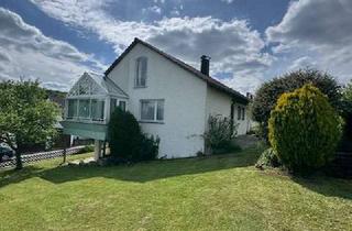 Einfamilienhaus kaufen in Hengstetterstr. 18, 75395 Ostelsheim, Gepflegtes Einfamilienhaus mit großem Garten, Wintergarten sowie 2 Garagen in 75395 Ostelsheim