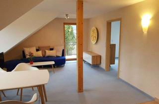 Immobilie mieten in 91096 Möhrendorf, Neuwertige Dachgeschosswohnung (kein Teppich!) mit Balkon am Kanal in Möhrendorf