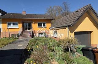 Doppelhaushälfte kaufen in Buchenbüsch, 53578 Windhagen, Einfamillienhaus (DHH) in ruhiger Waldrandlage mit ausgebautem Souterrain