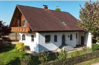 Einfamilienhaus kaufen in Windten 13, 84036 Kumhausen, Ein Landhaus zum Verlieben – mit Fernsicht, Charme und Potenzial bei Landshut
