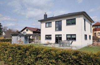Villa kaufen in 09306 Rochlitz, Moderne Stadtvilla massiv & individuell von Kern-Haus!
