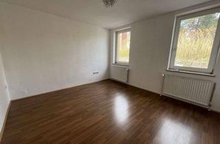 Wohnung mieten in 96279 Weidhausen, Große 4-Zimmerwohnung mit Stellplatz in Weidhausen bei Coburg!