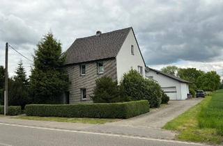 Einfamilienhaus kaufen in 46244 Bottrop, Bottrop - Einfamilienhaus, große Garage, mit Eigentumsgrundstück in guter L