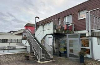 Wohnung kaufen in 66333 Völklingen, Großzügige Eigentumswohnung mit Balkon und Fernblick in Völklingen