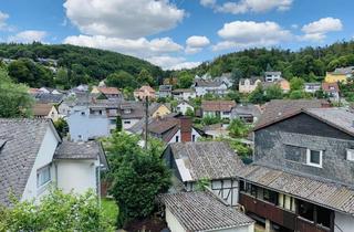 Wohnung mieten in 65388 Schlangenbad, Modernisierte Dachgeschosswohnung mit zwei Zimmern, Bad und Einbauküche in Schlangenbad-Wambach