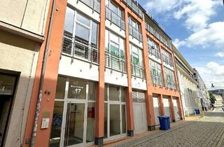 Wohnung mieten in Buchbinderstraße 17, 18055 Stadtmitte, Großzügige Maisonettewohnung mit 2 Zimmern - Dachterrasse, EBK, Abstellkammer in der Stadtmitte