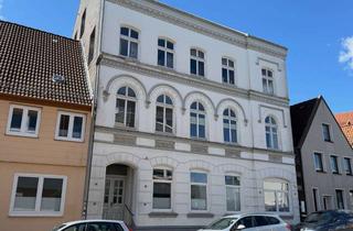 Wohnung mieten in 24837 Schleswig, Charmante, helle Altbauwohnung mit 2 Zimmern im Herzen der Altstadt